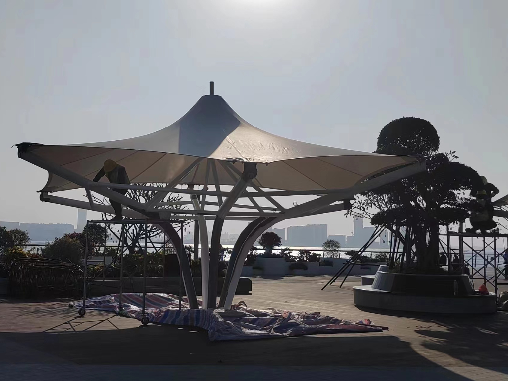 ?？跒硰V場(chǎng)景觀膜結(jié)構(gòu)工程